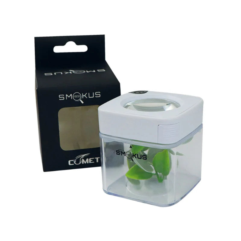 Smokus Focus Comet with Light and Magnifying glass